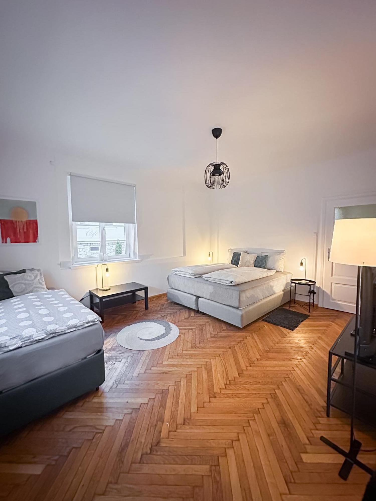 City Retreat In Eisenstadt Zentrum 2 מראה חיצוני תמונה